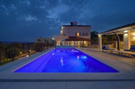 OTOK CRES, GRAD CRES - Jedinstvena vila s bazenom, Cres, Casa