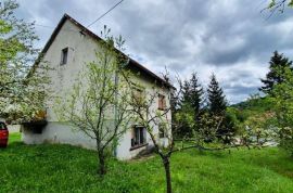 GORSKI KOTAR, VRBOVSKO- Goranska kuća blizu Vrbovskog, Vrbovsko, House