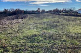 ODABERITE POVRŠINU I POZICIJU ZEMLJIŠTA PO VAŠOJ MJERI!, Kanfanar, Terreno