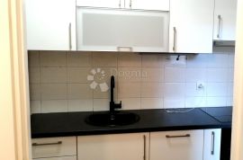 TROSOBNI  73m2 KOMFORNI STAN NA SAVICI, Trnje, Appartment