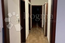 CRIKVENICA STAN-ETAŽA KUĆE, Crikvenica, Appartement