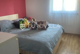 Istra, Rovinj, funkcionalan dvosoban stan NKP 53,75 m2 na super lokaciji, Rovinj, Daire