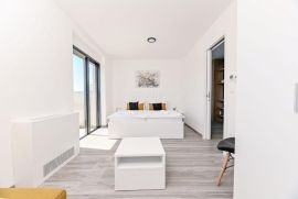 KRK, MALINSKA - LUKSUZNI PENTHOUSE U NOVOGRADNJI BLIZU MORA, Malinska-Dubašnica, Appartamento