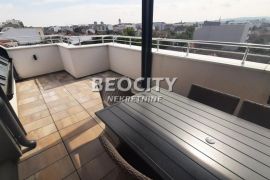 Novi Sad, Sajam, Branka Radičevića, 4.0, 108m2, Novi Sad - grad, Appartement