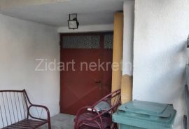 Obrenovac, Rvati, Gaj 2, stan dupelx 75m2, Obrenovac, Flat