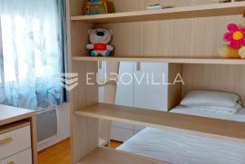 Medulin, Premantura, prekrasan penthouse s dvije terase i pogledom na more, Medulin, Wohnung