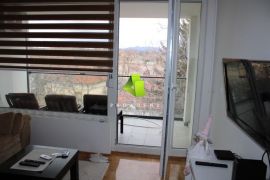 Nov, lepo opremljen dvosoban stan sa parkingom u centru ID#4250, Niš-Mediana, Appartment