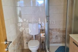 BILICE, ŠIBENIK jednosoban stan u prizemlju kuće 56 m2, Šibenik - Okolica, Flat