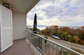 Crikvenica,Dramalj-Kuća sa tri apartmana, Crikvenica, Дом