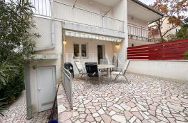 Crikvenica,Dramalj-Kuća sa tri apartmana, Crikvenica, Maison