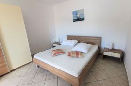 ISTRA, RABAC - Dva apartmana, prvi red do mora, Labin, Kвартира