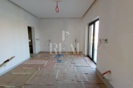 Pula -okolica Moderna luxsuzna villa 320m2, bazen !, Marčana, Famiglia