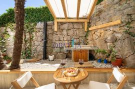 Opatija blizina centra stan prizemlje 2S+DB, 55 m2, Opatija, شقة