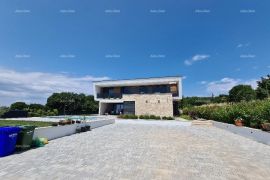 Kuća Samostojeća, nova kuća sa bazenom na velikoj okućnici, Medulin!, Medulin, بيت