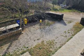 OTOK KRK, SKRBČIĆI - STAN S TERASOM + POTKROVLJE!!!, Krk, Kвартира