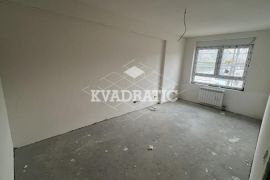 Lux stan u Zemunu, 3.5, 102m2, I , CG - Bez provizije, Zemun, Stan