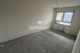 Lux stan u Zemunu, 3.5, 95m2, I , CG - Bez provizije, Zemun, Stan