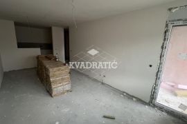 Lux stan u Zemunu, 3.5, 95m2, I , CG - Bez provizije, Zemun, Wohnung