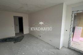 Lux stan u Zemunu, 3.5, 95m2, I , CG - Bez provizije, Zemun, Stan