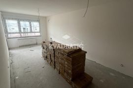 Lux stan u Zemunu, 3.5, 95m2, I , CG - Bez provizije, Zemun, Stan