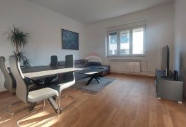 Zagreb, Supilova, trosoban stan 70 m2, tramvaj zona, Trnje, Stan