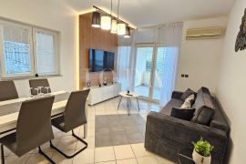 Dramalj stan blizu mora, Crikvenica, Apartamento