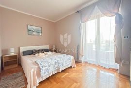 Apartman u centru Premanture 800m od mora, Medulin, Appartment