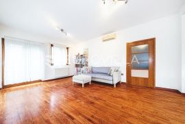 Zagreb, Gračani, odličan trosoban stan NKP 92,06 m2, garaža, Zagreb, Flat