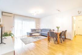 Zagreb, Vrbani prekrasan trosoban stan 72m2, Zagreb, Apartamento