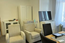 OPATIJA-CENTAR - samo kod nas, Opatija, Apartamento