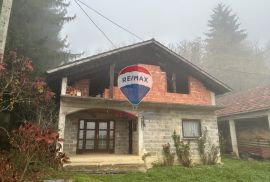 ROH-BAU KUĆA 90m2 SA POMOĆNIM OBJEKTOM, DONJA ŠEMNICA, Krapina, Kuća