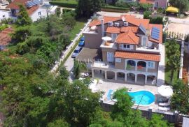 Istra, Poreč - apartmanska kuća s bazenom, 685 m2, Funtana, Casa