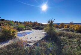 Labin, Zemljište s građevinskom dozvolom, pogled na more 620 m2, Labin, Arazi