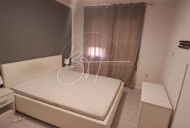 Dvosoban stan s dvije terase, Pula, 63 m2, Pula, Apartamento