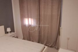 Dvosoban stan s dvije terase, Pula, 63 m2, Pula, Apartamento