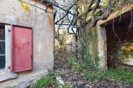 Grižane - kamena kuća za renovaciju, Vinodolska Općina, Casa