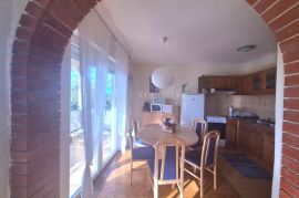 CRIKVENICA, DRAMALJ - STAN S POGLEDOM NA MORE I GARAŽOM, Crikvenica, Apartamento