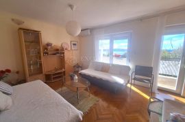 CRIKVENICA, DRAMALJ - STAN S POGLEDOM NA MORE I GARAŽOM, Crikvenica, Apartamento