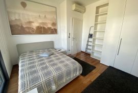 STAN, PRODAJA, ZAGREB, TRNJE, 199 m2, 5-soban, Trnje, Apartamento