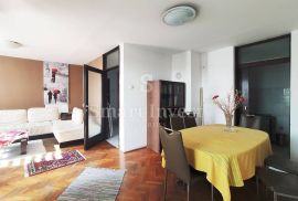 KRNJEVO, komforan stan 3S+DB, veliki balkon, 2.kat, lift, Rijeka, Apartamento