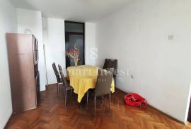 KRNJEVO, komforan stan 3S+DB, veliki balkon, 2.kat, lift, Rijeka, Apartamento