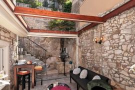 PRODAJA, LUKSUZNA VILA , ROVINJ, 390 M2, Rovinj, Maison