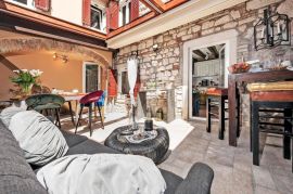 PRODAJA, LUKSUZNA VILA , ROVINJ, 390 M2, Rovinj, Maison