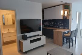 Istra, Pula - novogradnja širi centar, Pula, Apartamento