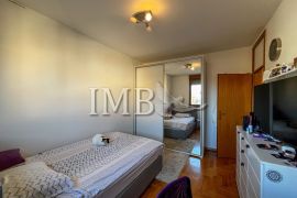 IMB Nekretnine Zagreb - Prostran četverosoban stan, Jarun, 98 m2 (stvarnih 115 m2), Zagreb, Appartamento