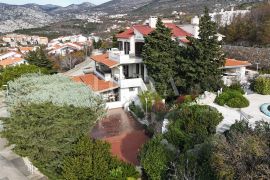 Klenovica kuća, Novi Vinodolski, House