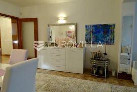 Opatija, četverosobni dvoetažni penthouse s panoramskim pogledom na more, Opatija, Stan