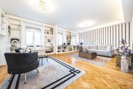 Zagreb, Europski trg, jedinstven dvosoban stan 84 m2, Zagreb, Apartamento