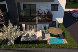 Trogir balančane stan u prizemlju 2S+DB 56m2, Trogir, Apartamento