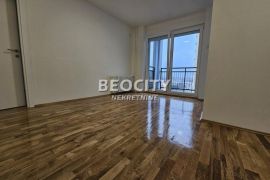 Novi Sad, Bulevar Oslobođenja, , 3.0, 60m2, Novi Sad - grad, Apartamento